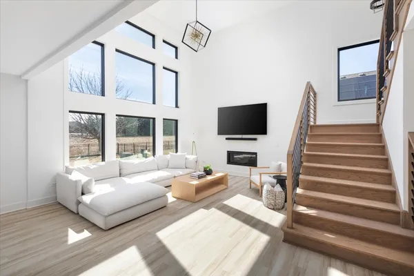 $1,050,000 | 26009 Forrester Drive, Plainfield, IL 60585
