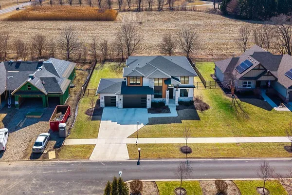 $1,050,000 | 26009 Forrester Drive, Plainfield, IL 60585