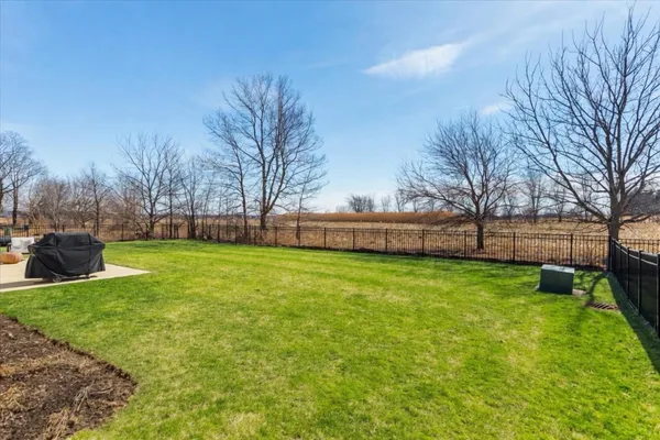 $1,050,000 | 26009 Forrester Drive, Plainfield, IL 60585