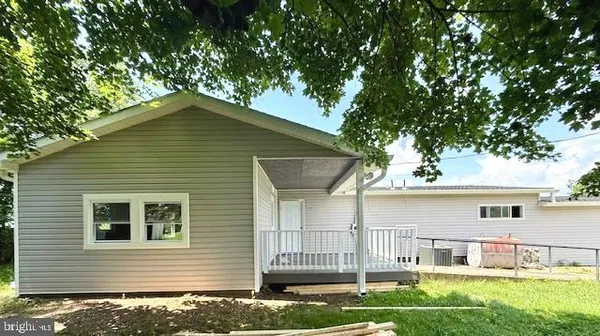 $1,950 | 87 Becks Lane, Inwood, WV 25428