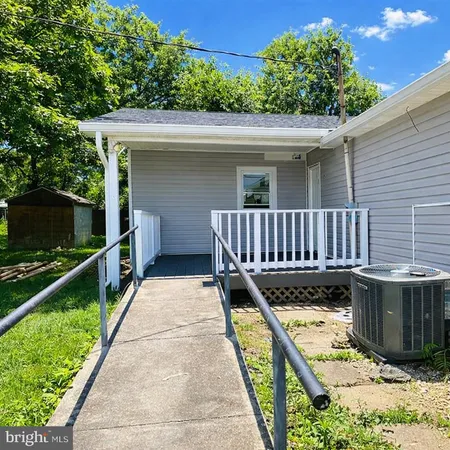 $1,950 | 87 Becks Lane, Inwood, WV 25428