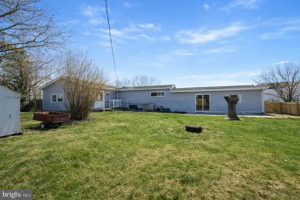 $1,950 | 87 Becks Lane, Inwood, WV 25428