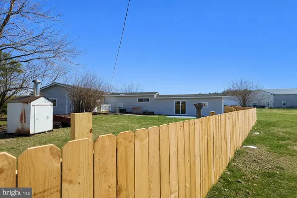 $1,950 | 87 Becks Lane, Inwood, WV 25428