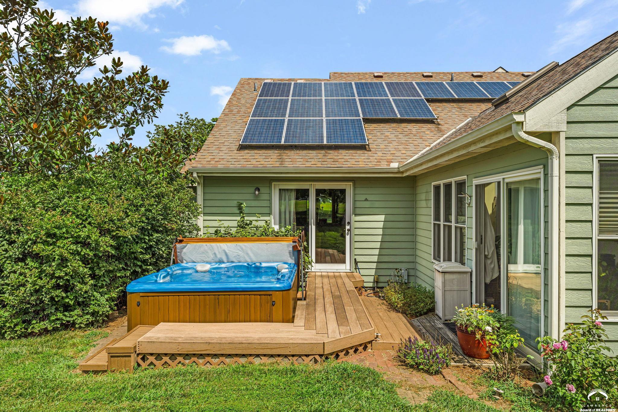 995 East 1549th Road Lawrence, KS 66046 - Photo 59 of 79 Gallery Image 59