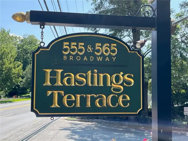 $425,000 | 555 Broadway, Unit 5C, Hastings-on-Hudson, NY 10706