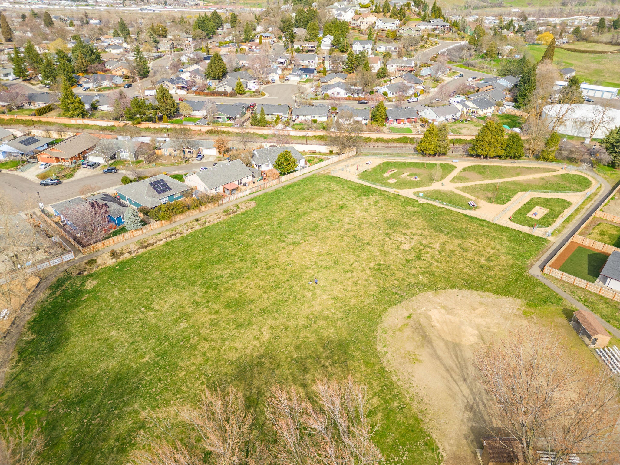 252 Jared Court Phoenix, OR 97535 - Photo 54 of 59 HD-60