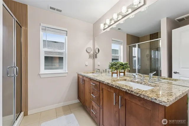 $819,500 | 845 Southwest 96th Place, Seattle, WA 98106