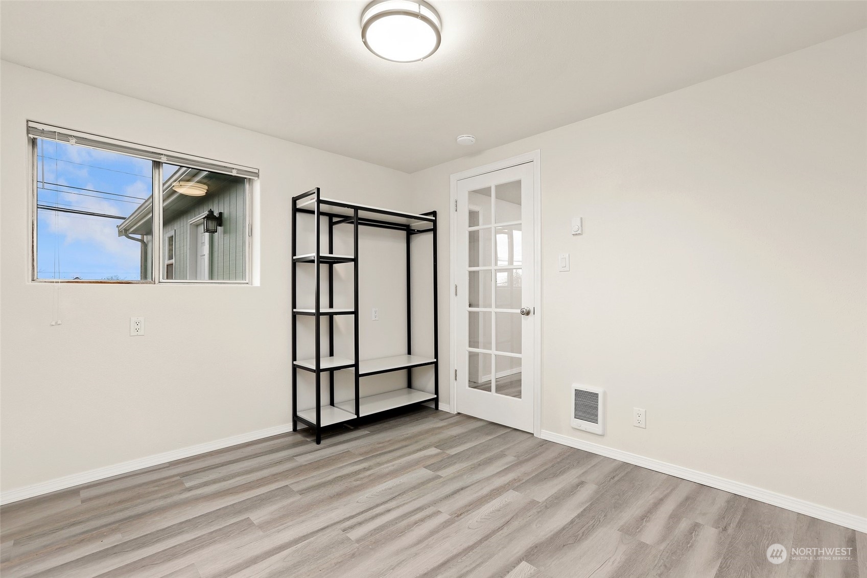 917 Maple Street Everett, WA 98201 - Photo 18 of 30 Gallery Image 18