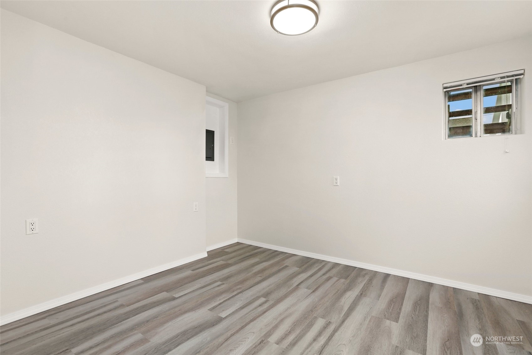 917 Maple Street Everett, WA 98201 - Photo 19 of 30 Gallery Image 19