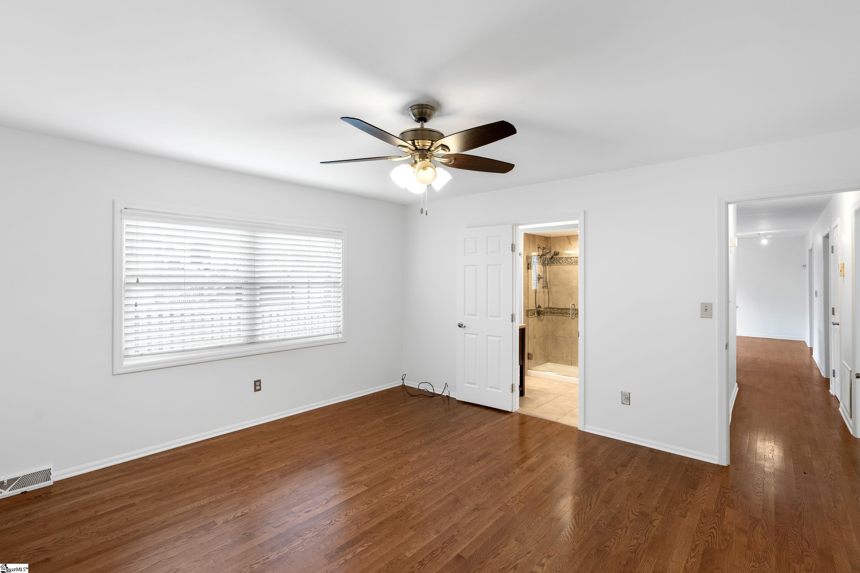 11 Meredith Lane Greenville, SC 29607 - Photo 17 of 36
