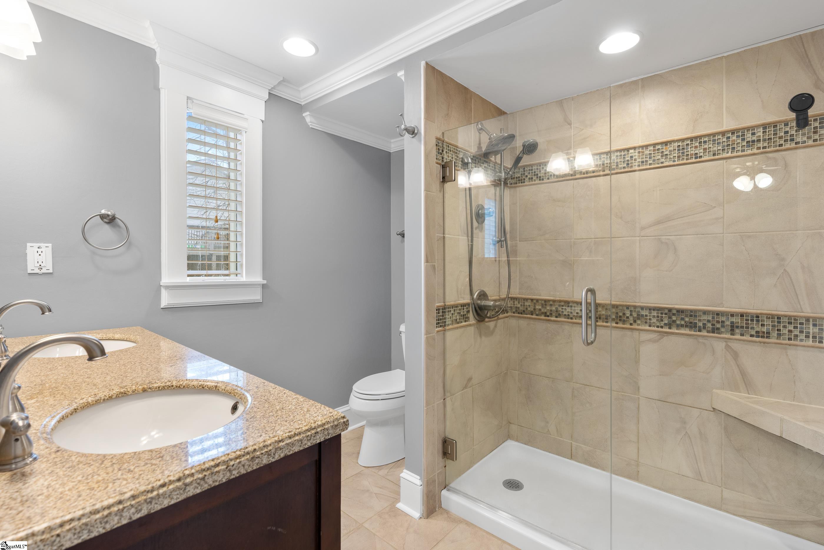 11 Meredith Lane Greenville, SC 29607 - Photo 18 of 36