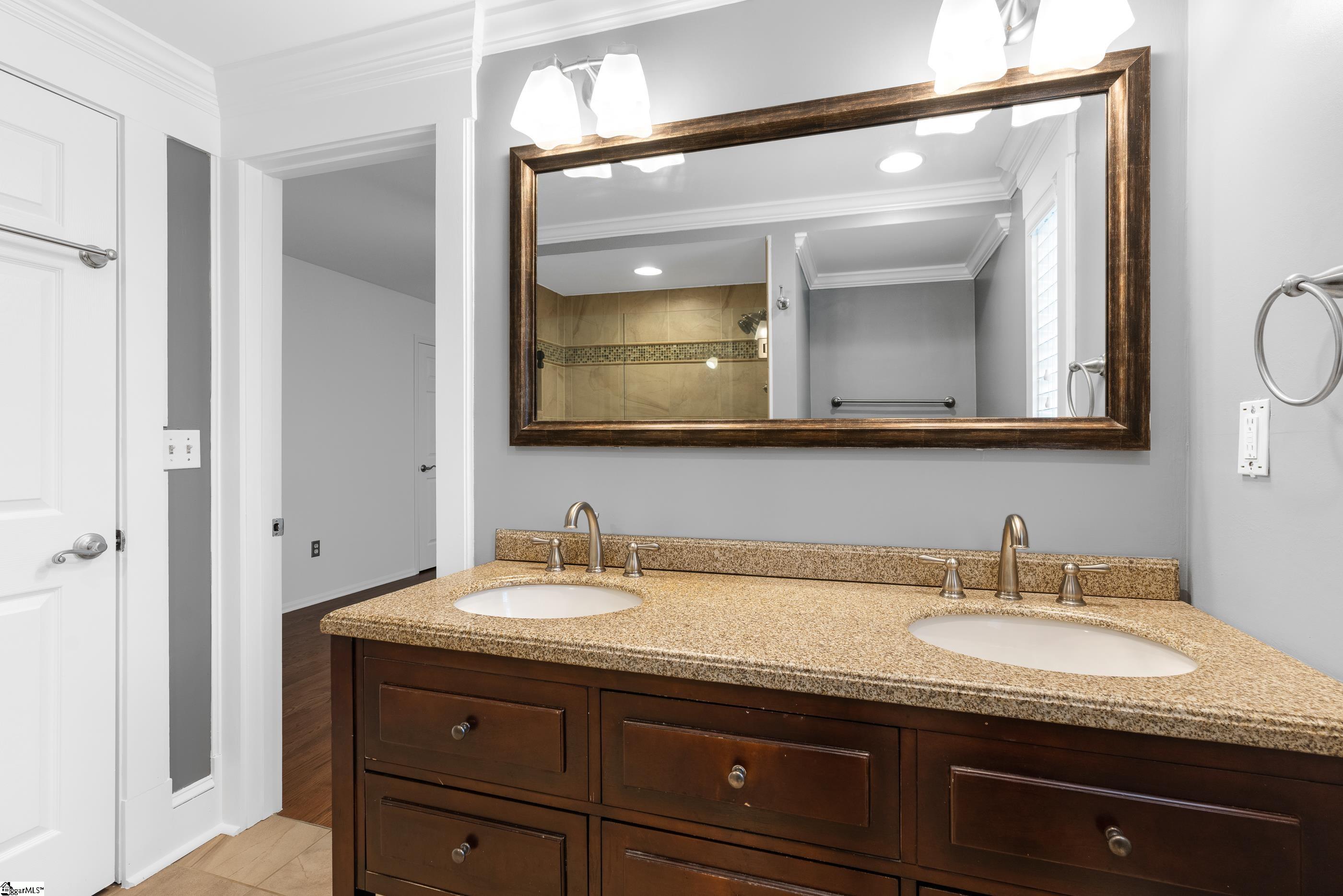11 Meredith Lane Greenville, SC 29607 - Photo 19 of 36