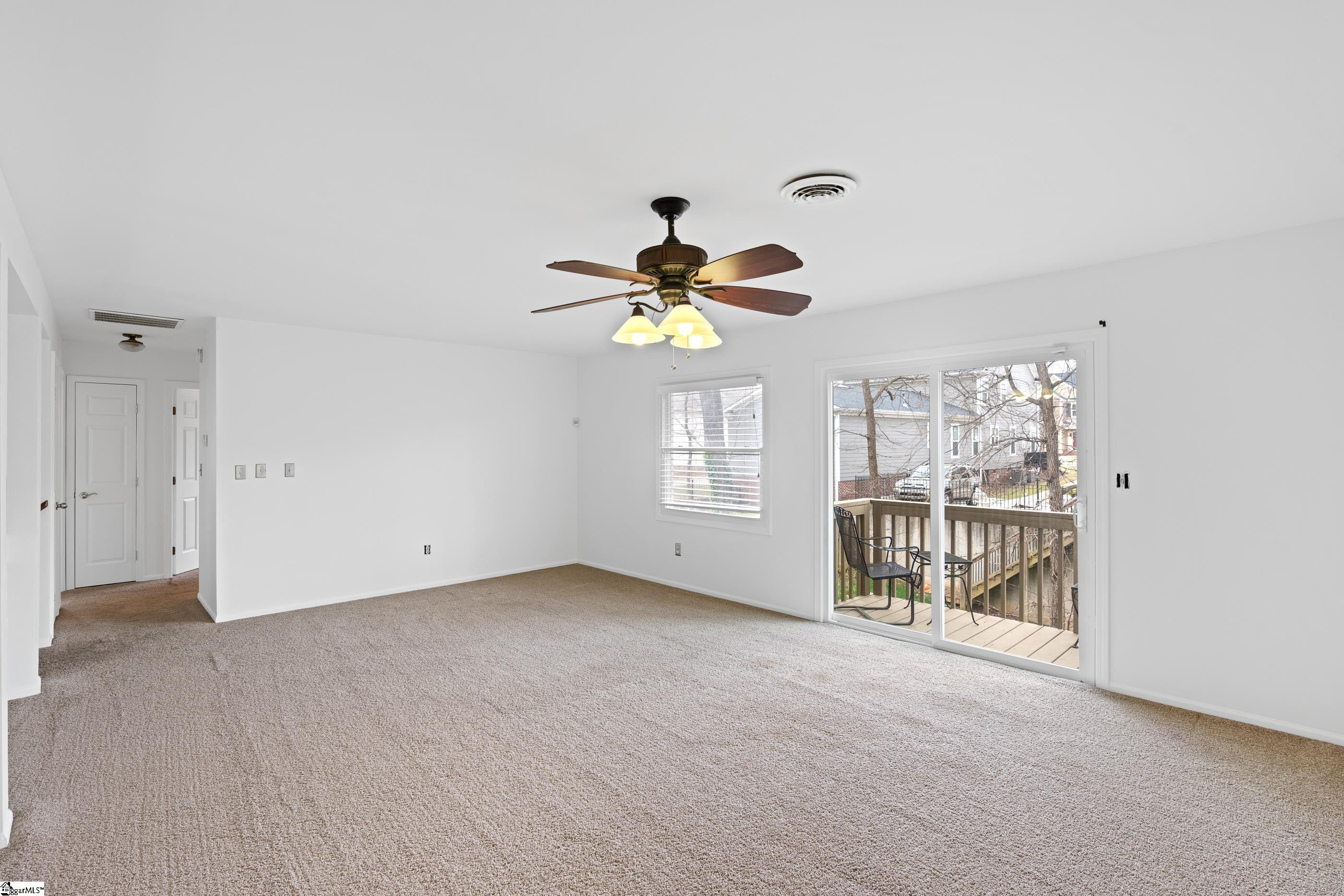 11 Meredith Lane Greenville, SC 29607 - Photo 23 of 36