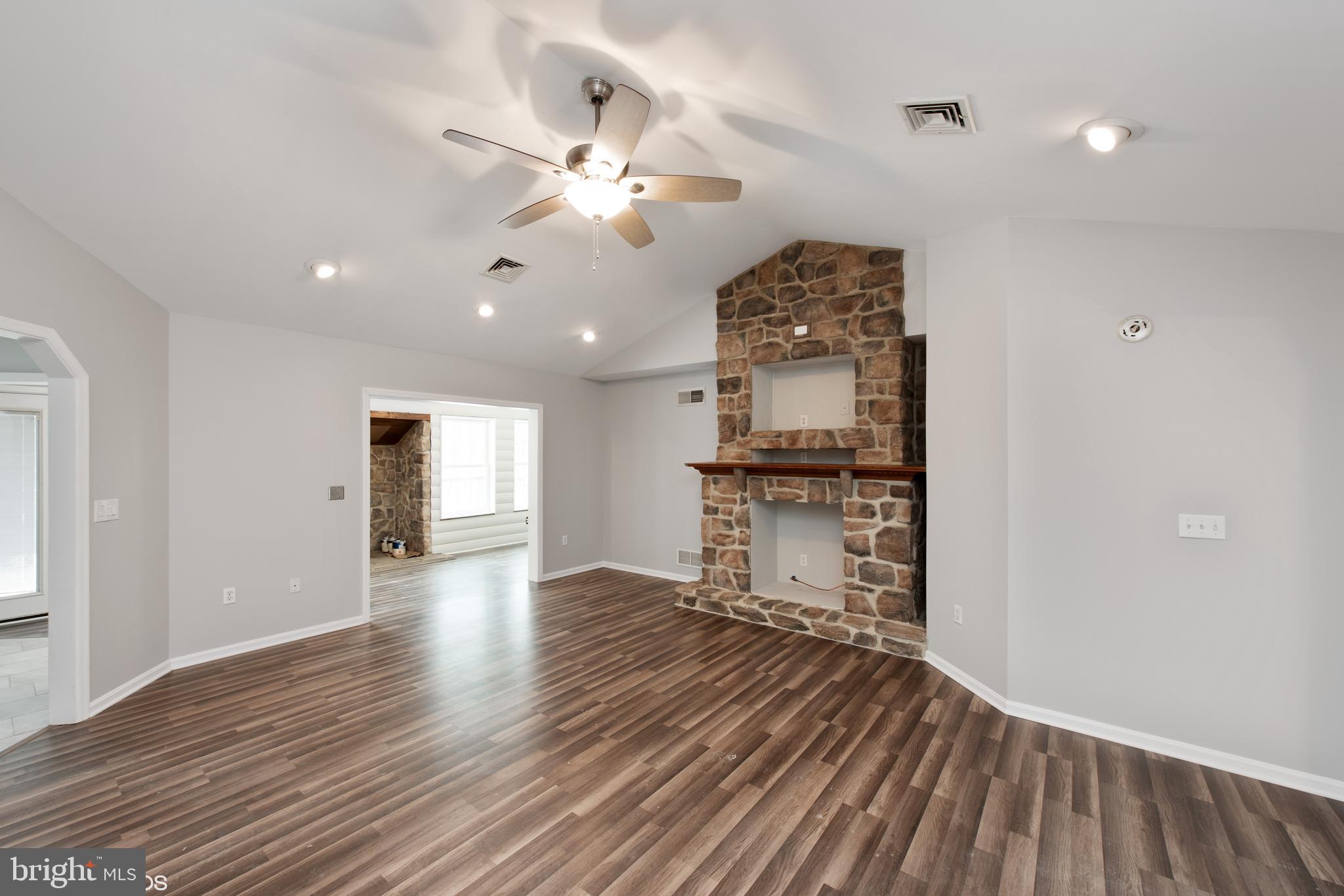 483 Pine Grove Road Gardners, PA 17324 - Photo 3 of 25 Gallery Image 3