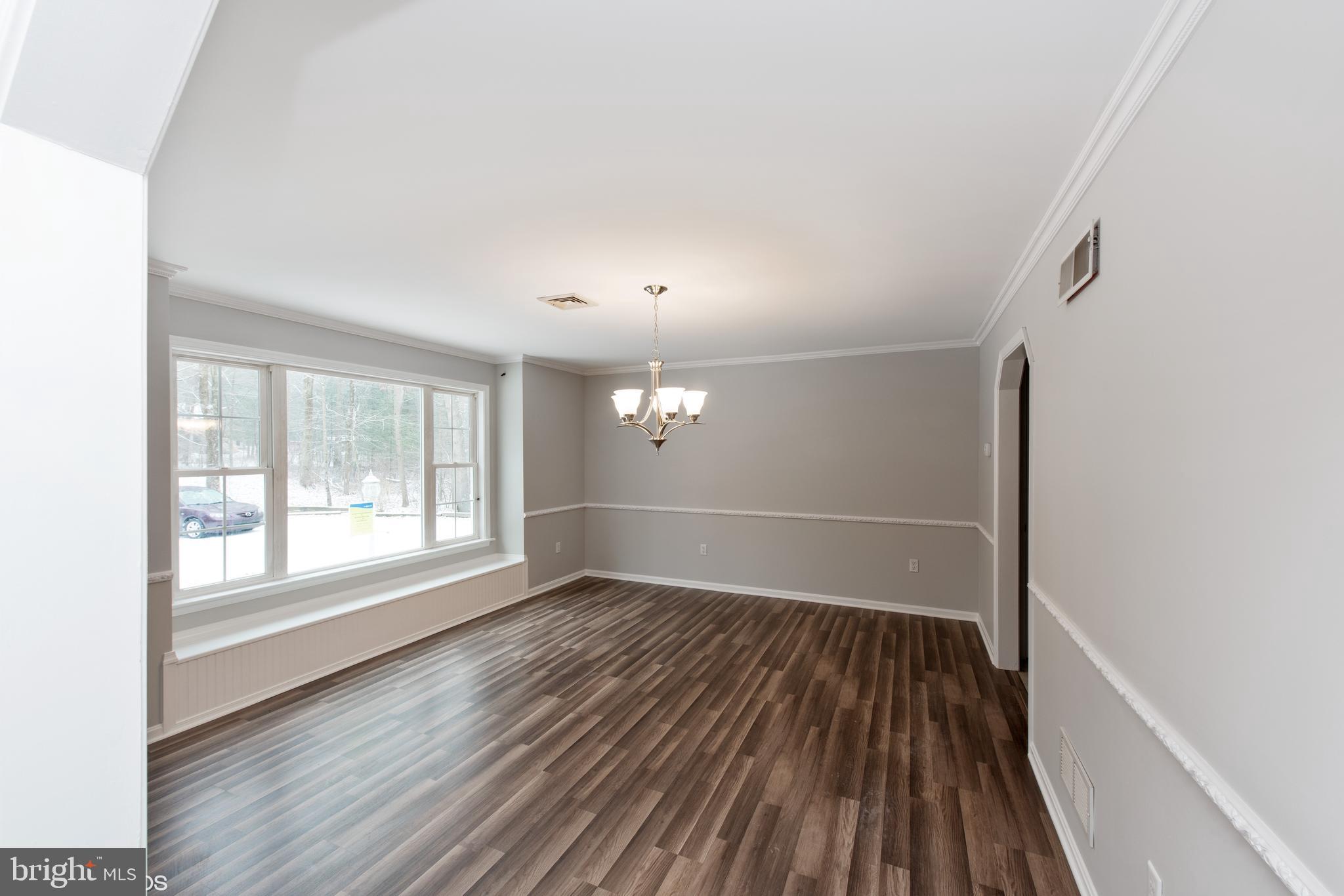 483 Pine Grove Road Gardners, PA 17324 - Photo 5 of 25 Gallery Image 5