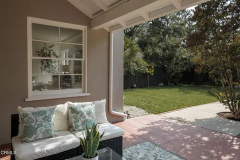 $1,899,000 | 2185 North Roosevelt Avenue, Altadena, CA 91001