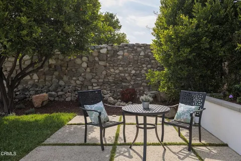 $1,899,000 | 2185 North Roosevelt Avenue, Altadena, CA 91001