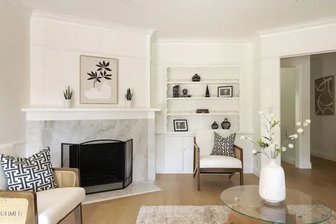 $1,899,000 | 2185 North Roosevelt Avenue, Altadena, CA 91001