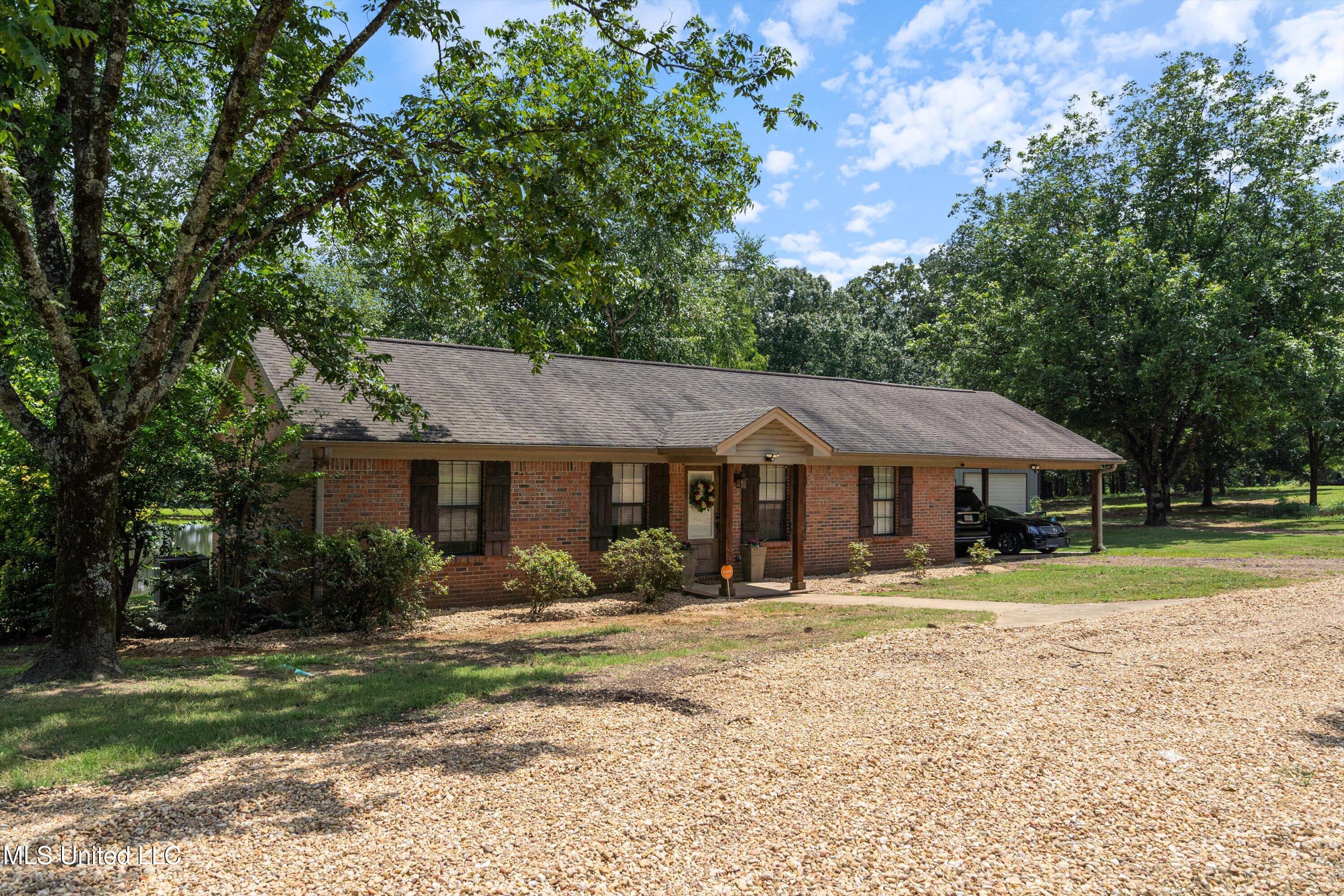 1274 Baker Road Courtland, MS 38620 - Photo 3 of 23 03-DSC8729