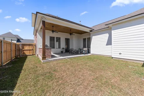 $553,999 | 400 Villager Avenue, Scott, LA 70583