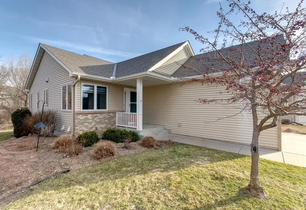 $454,900 | 1421 Blue Flag Court, Northfield, MN 55057