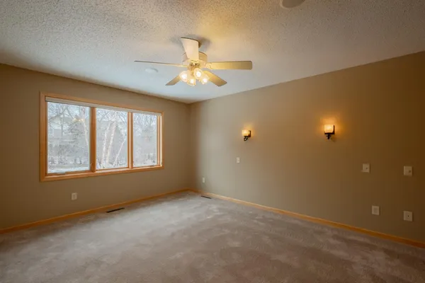 $454,900 | 1421 Blue Flag Court, Northfield, MN 55057