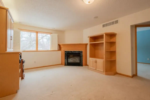 $454,900 | 1421 Blue Flag Court, Northfield, MN 55057