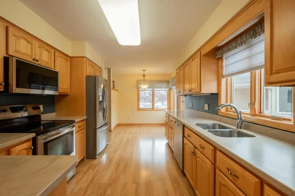 $454,900 | 1421 Blue Flag Court, Northfield, MN 55057