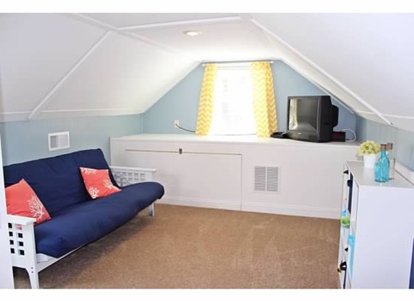 9 Laurel Road Dennis, MA 02639 - Photo 17 of 22 Gallery Image 17