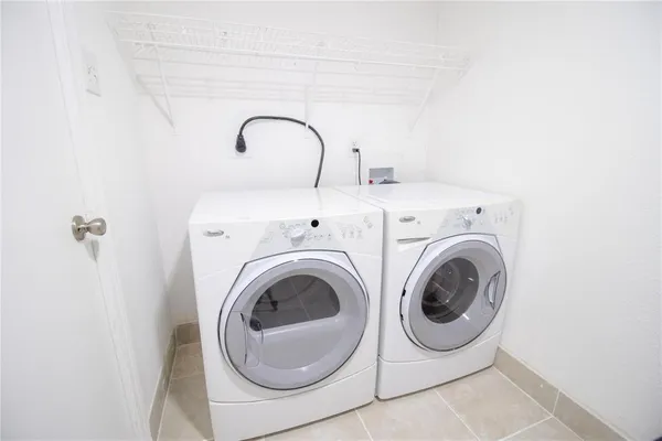 $1,600 | 605 Orange Avenue, Farmersville, TX 75442