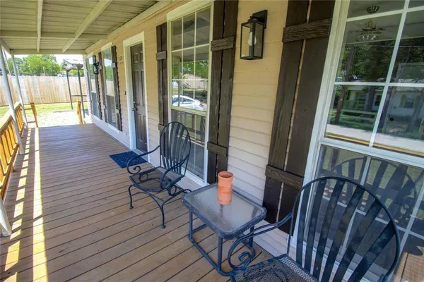 $1,600 | 605 Orange Avenue, Farmersville, TX 75442