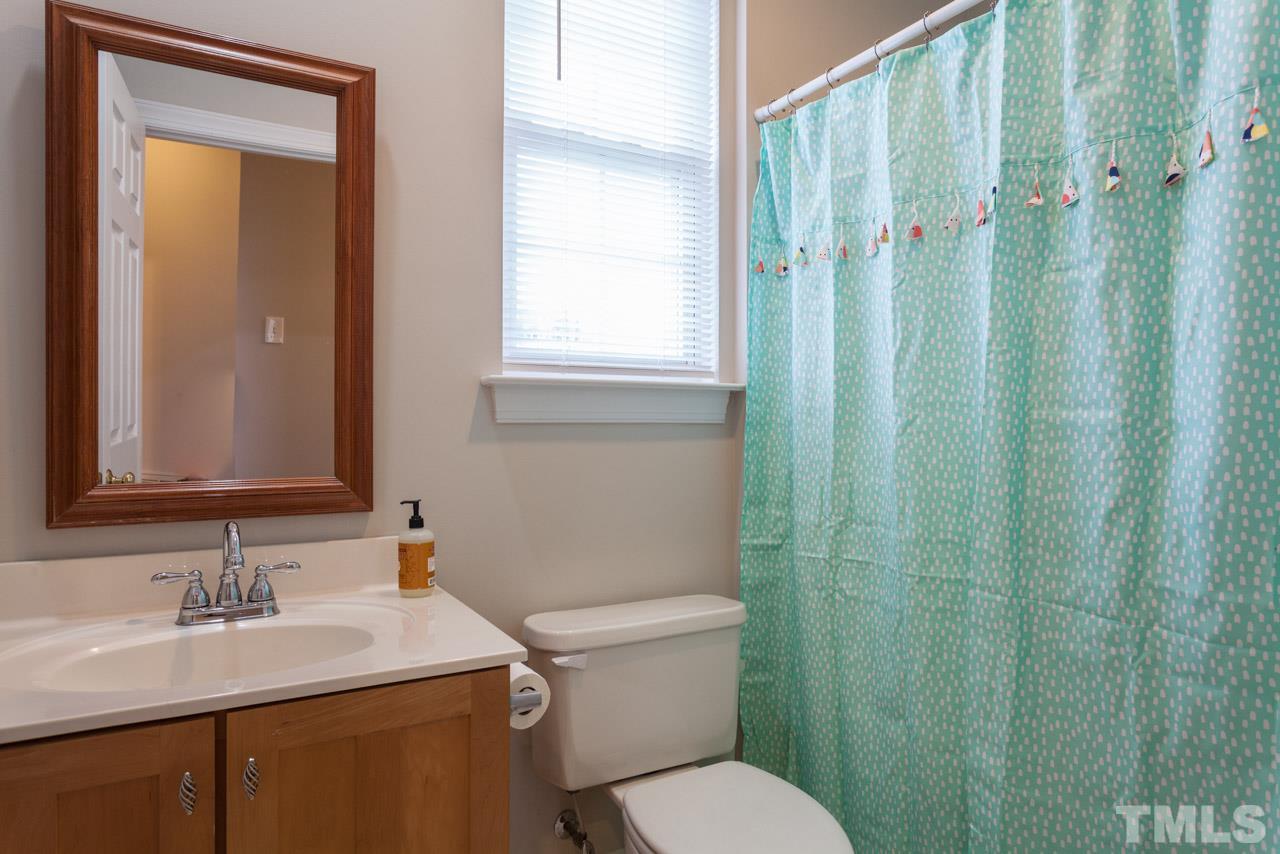 1013 Transom Court Raleigh, NC 27603 - Photo 17 of 25 Gallery Image 17