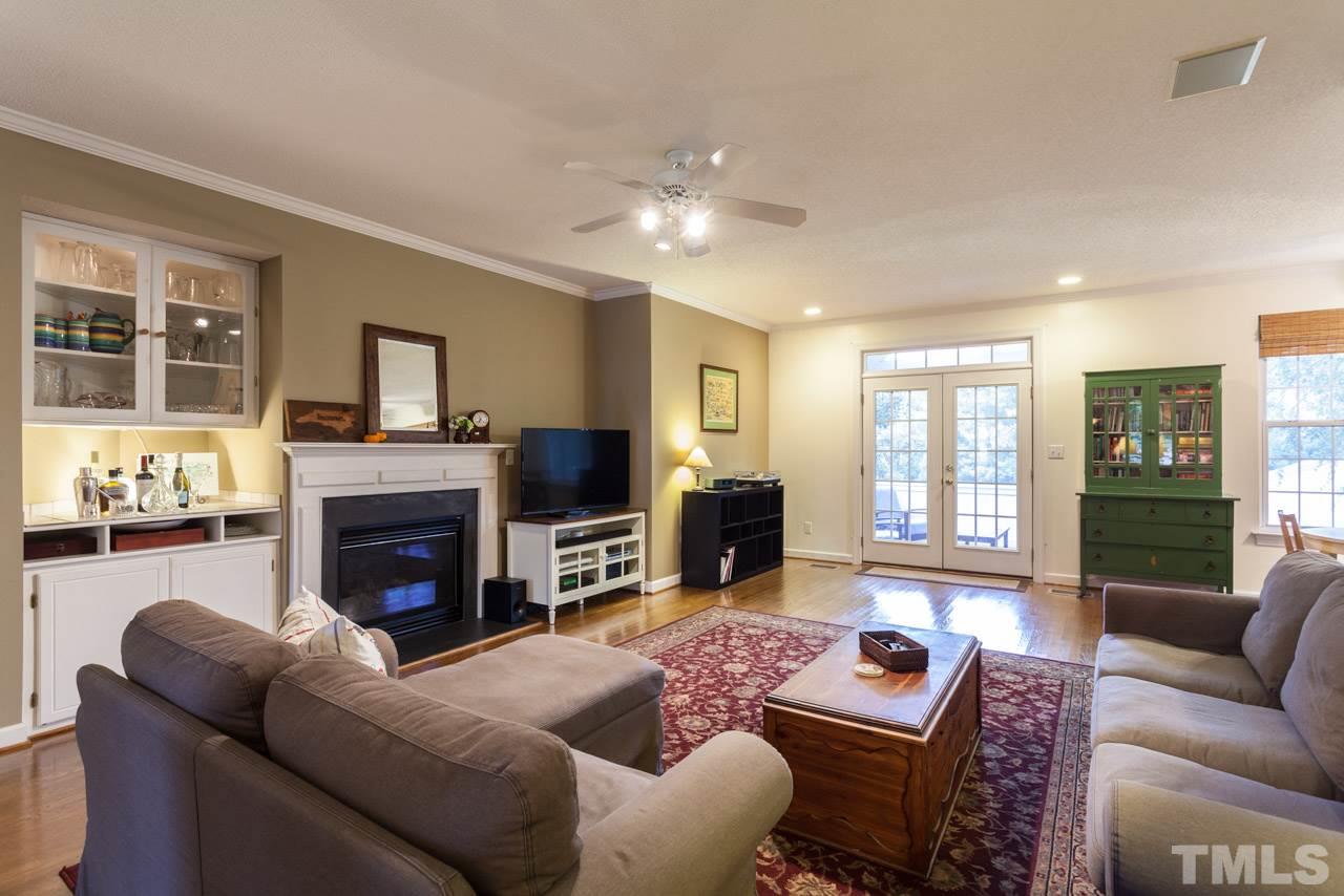 1013 Transom Court Raleigh, NC 27603 - Photo 6 of 25 Gallery Image 6