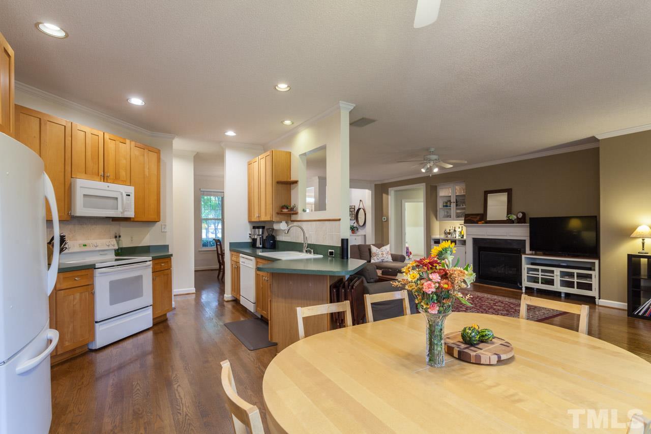 1013 Transom Court Raleigh, NC 27603 - Photo 9 of 25 Gallery Image 9