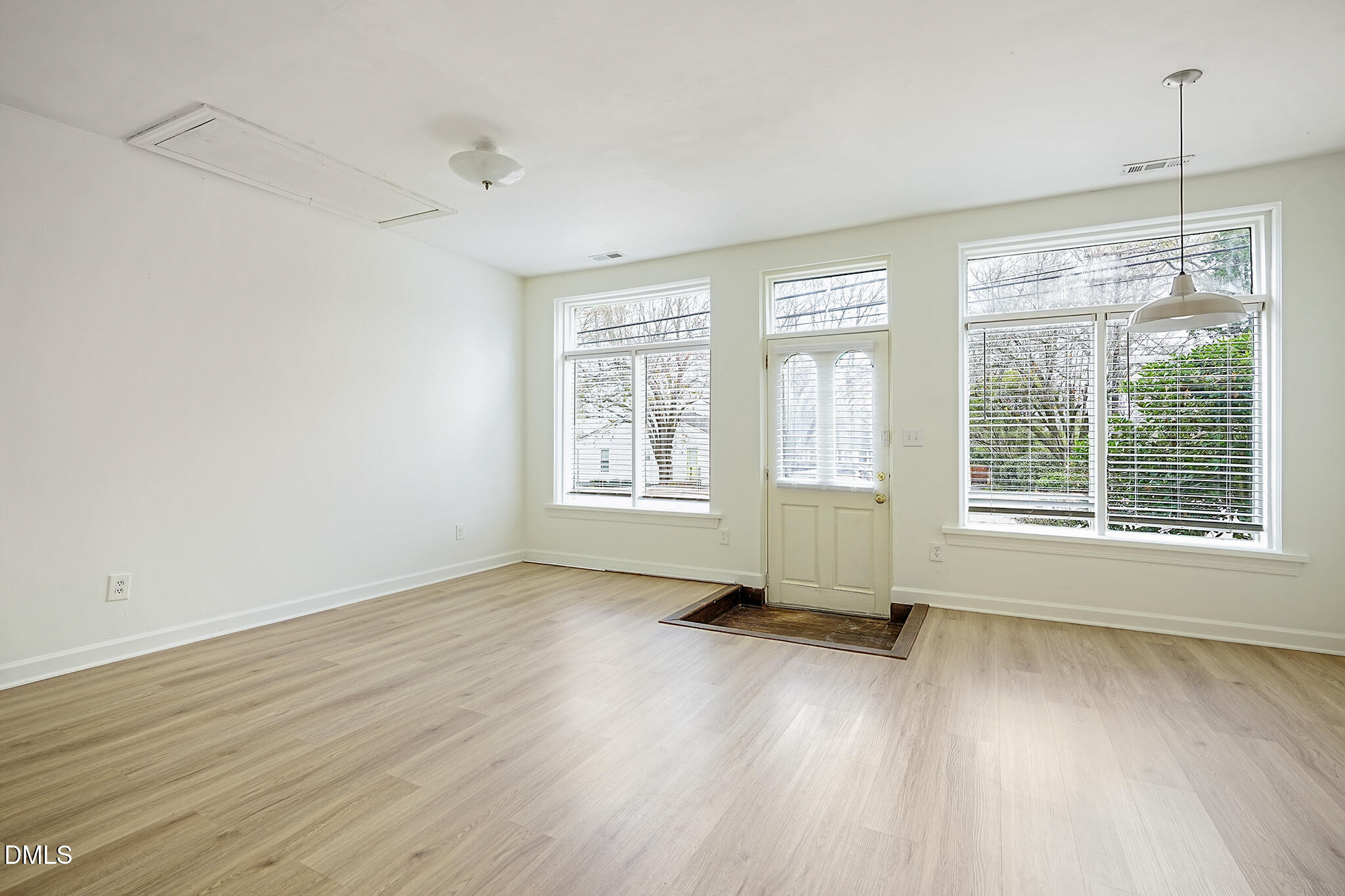 505 North Greensboro Street, Unit A Carrboro, NC 27510 - Photo 3 of 16 DSC03558