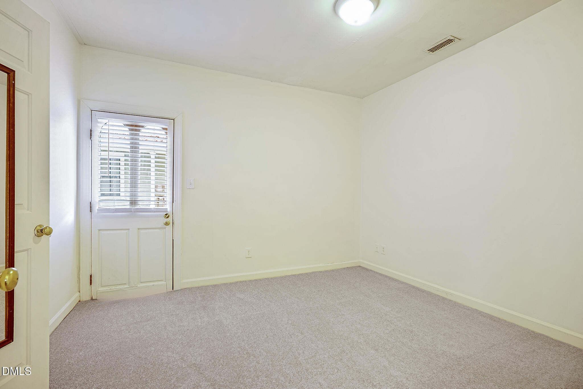 505 North Greensboro Street, Unit A Carrboro, NC 27510 - Photo 10 of 16 DSC03568