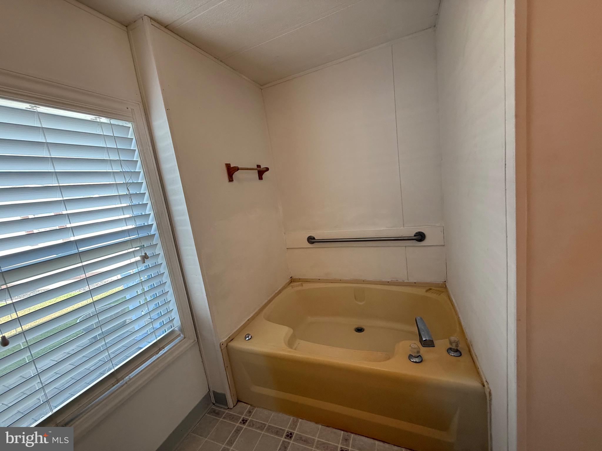 386 Indian Way Buena, NJ 08310 - Photo 19 of 53 a bathroom with a bathtub