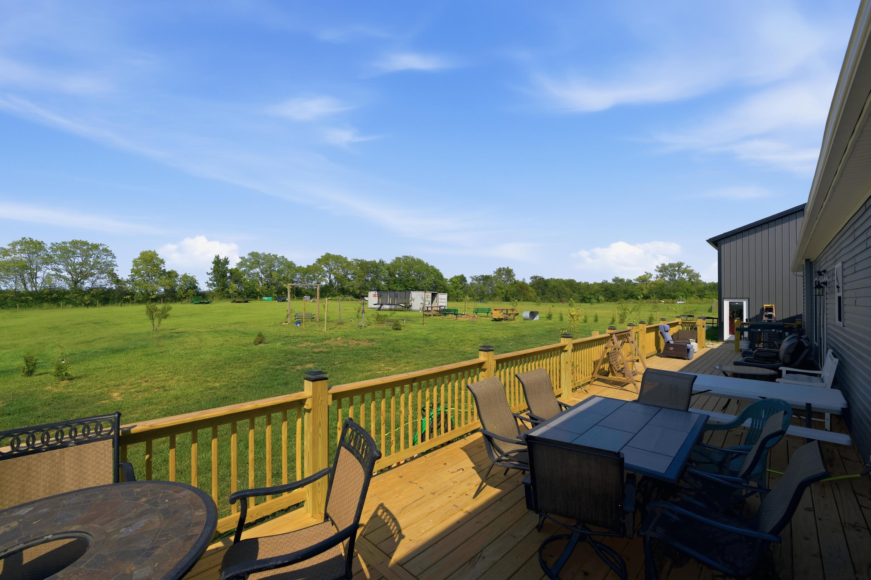 11144 Dingess Road Circleville, OH 43113 - Photo 35 of 47 Deck