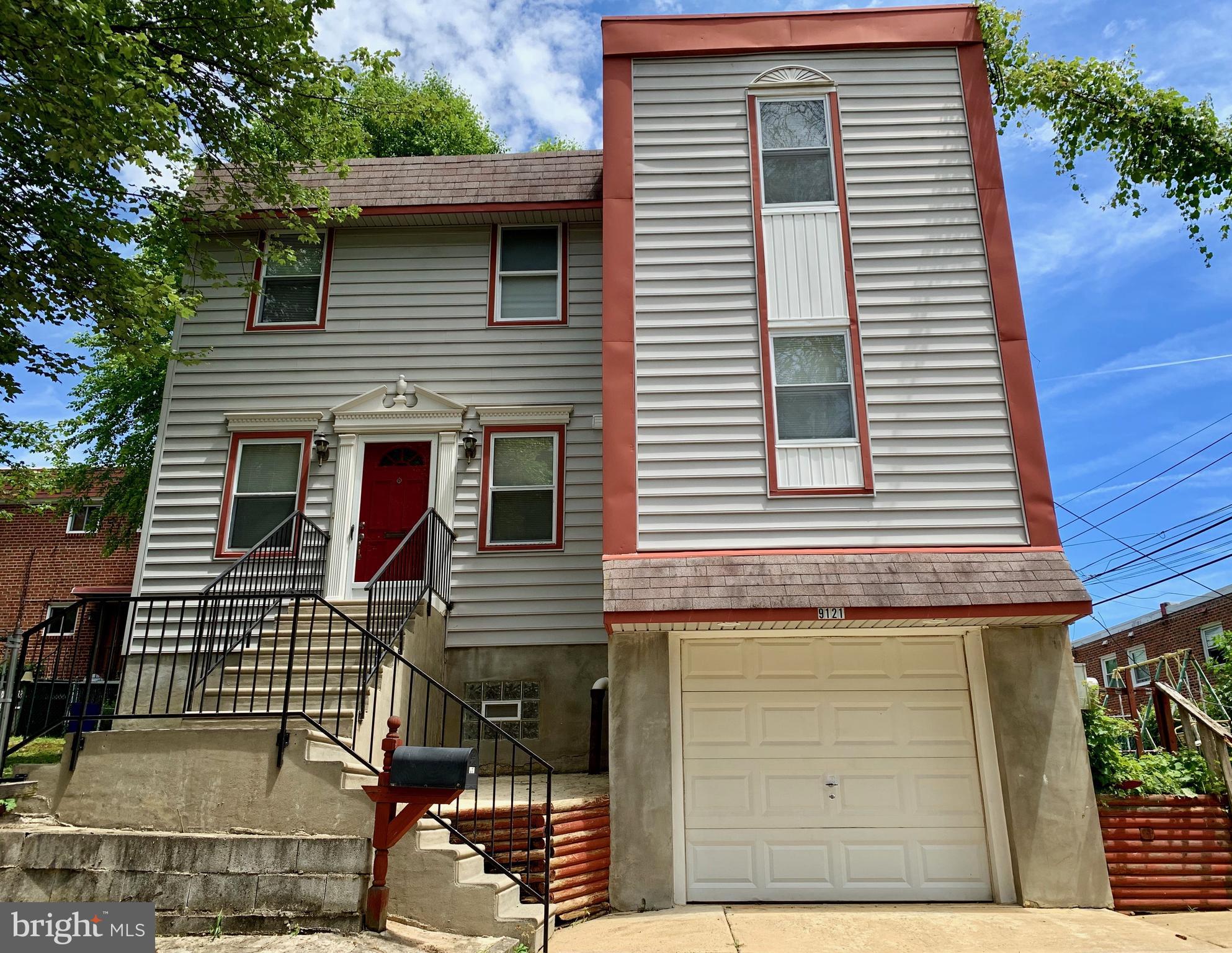 9121 Springview Road Philadelphia, PA 19115 - Photo 1 of 22 Gallery Image 1