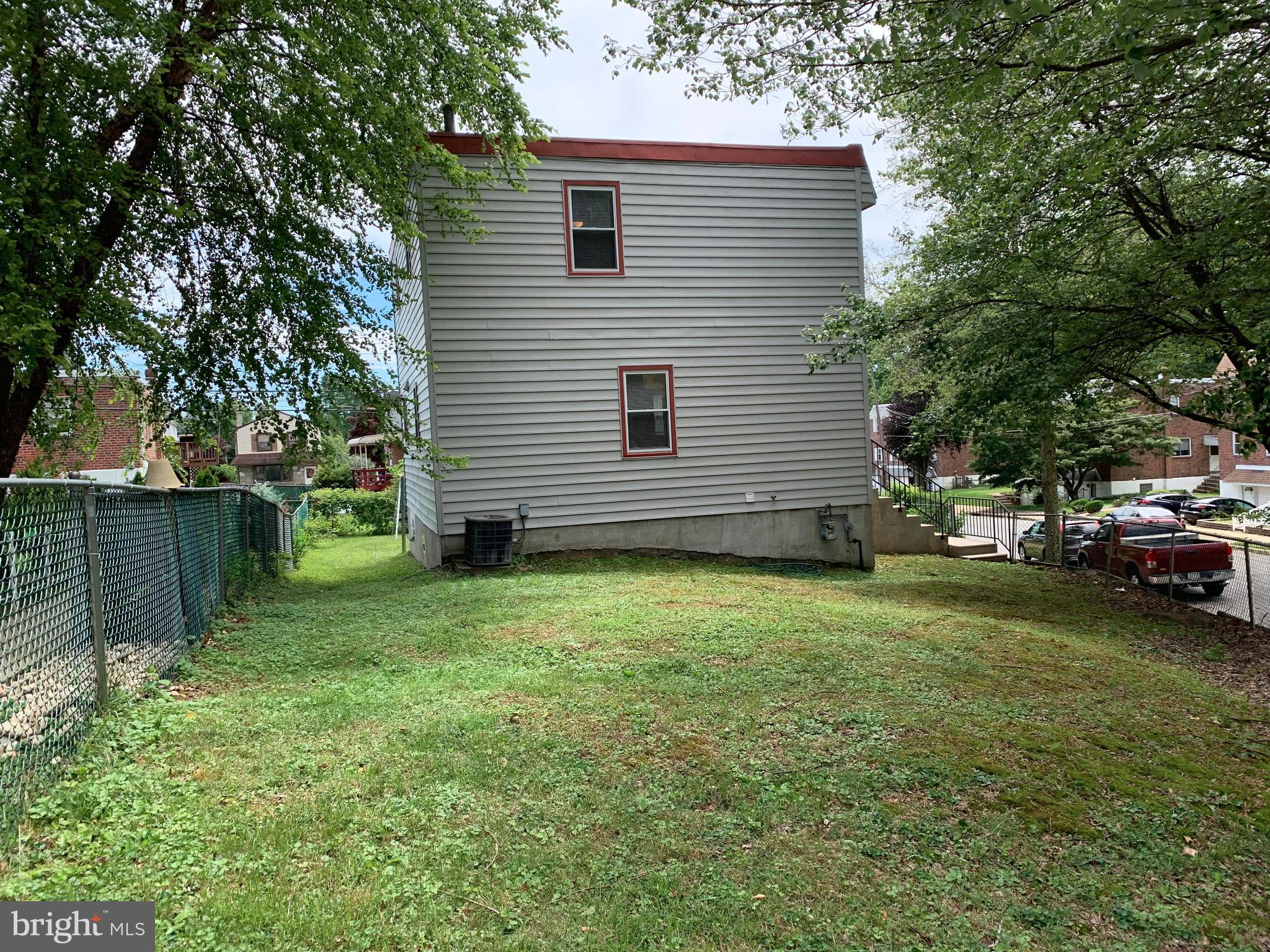 9121 Springview Road Philadelphia, PA 19115 - Photo 21 of 22 Gallery Image 21