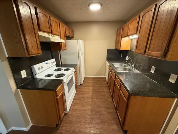 $875 | 1419 Kilpatrick Court, Unit C, Cleburne, TX 76033