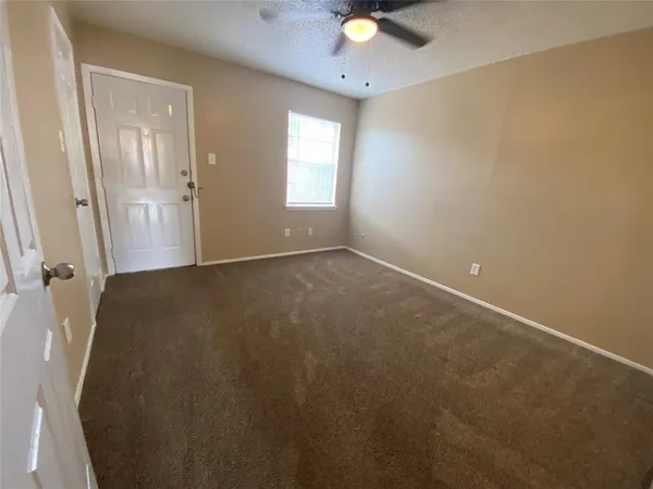 $875 | 1419 Kilpatrick Court, Unit C, Cleburne, TX 76033