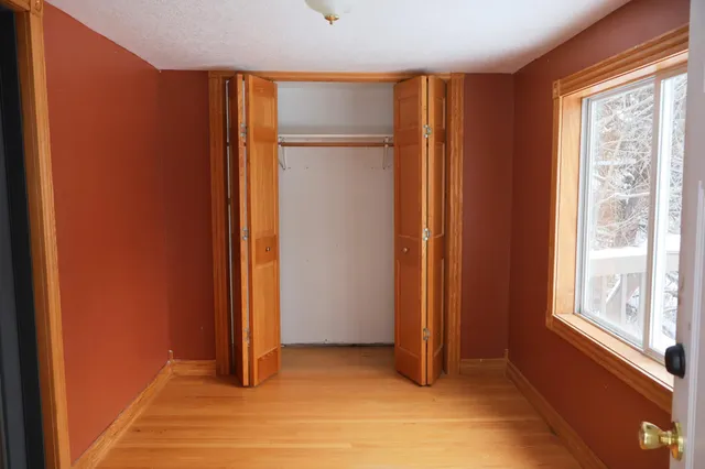 $184,900 | S220 Glade Avenue, Spring Valley, WI 54767