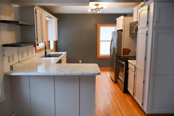 $184,900 | S220 Glade Avenue, Spring Valley, WI 54767