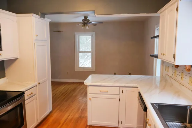 $184,900 | S220 Glade Avenue, Spring Valley, WI 54767