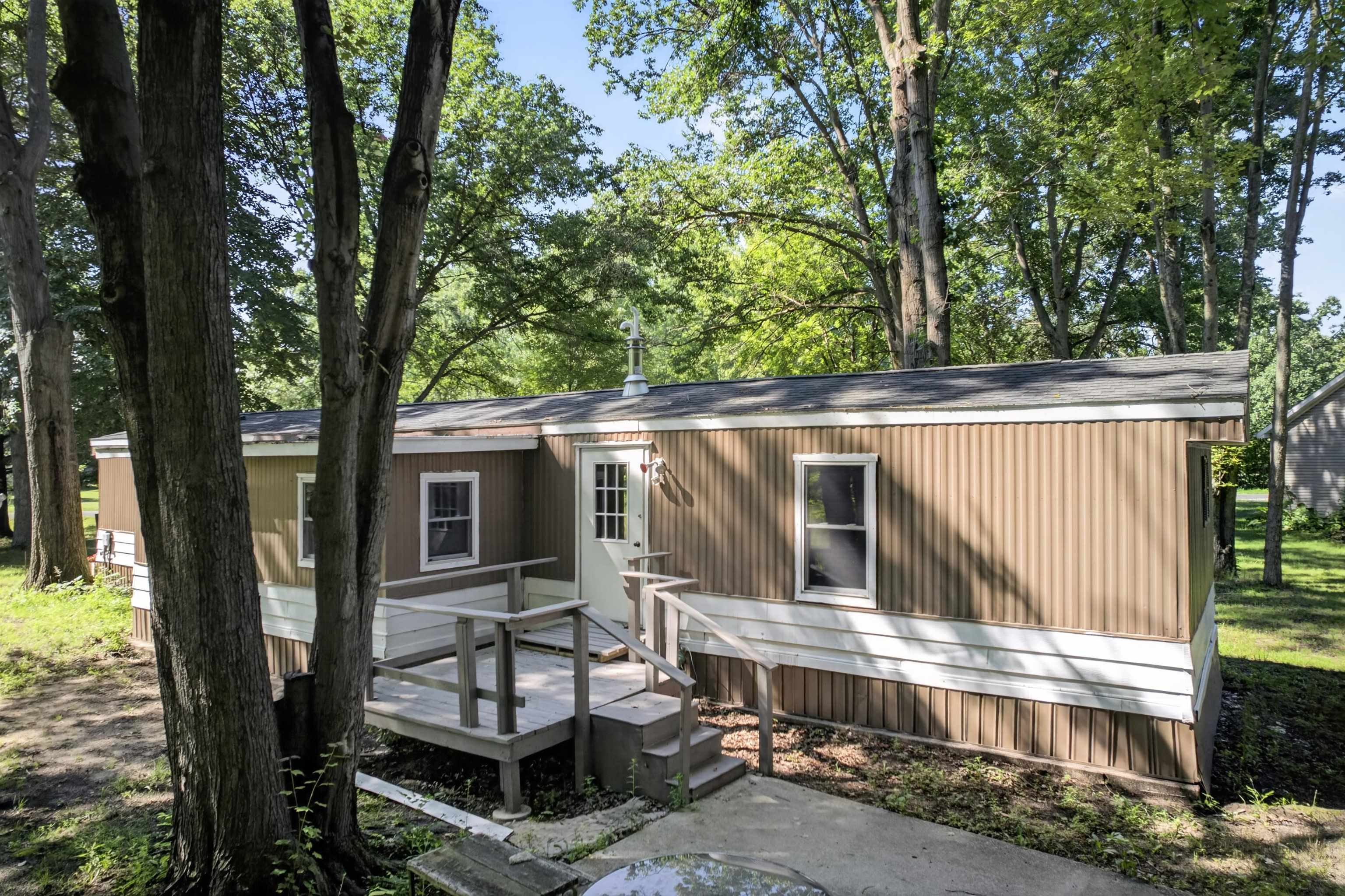 249 East Bradford Road Midland, MI 48640 - Photo 53 of 66