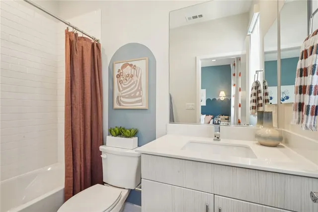 $599,990 | 127 North 1st Avenue, Upland, CA 91786