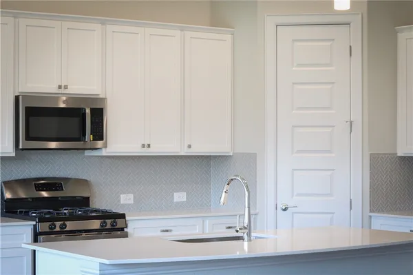 $2,295 | 2032 Base Burner Path, Leander, TX 78641