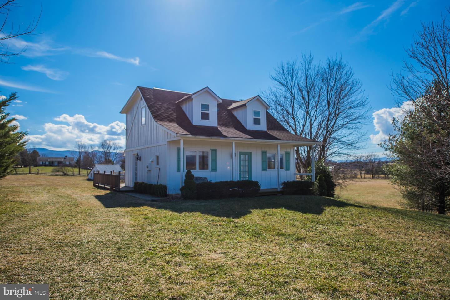 1006 Harper Valley Road Luray, VA 22835 - Photo 1 of 23 Exterior (Front)