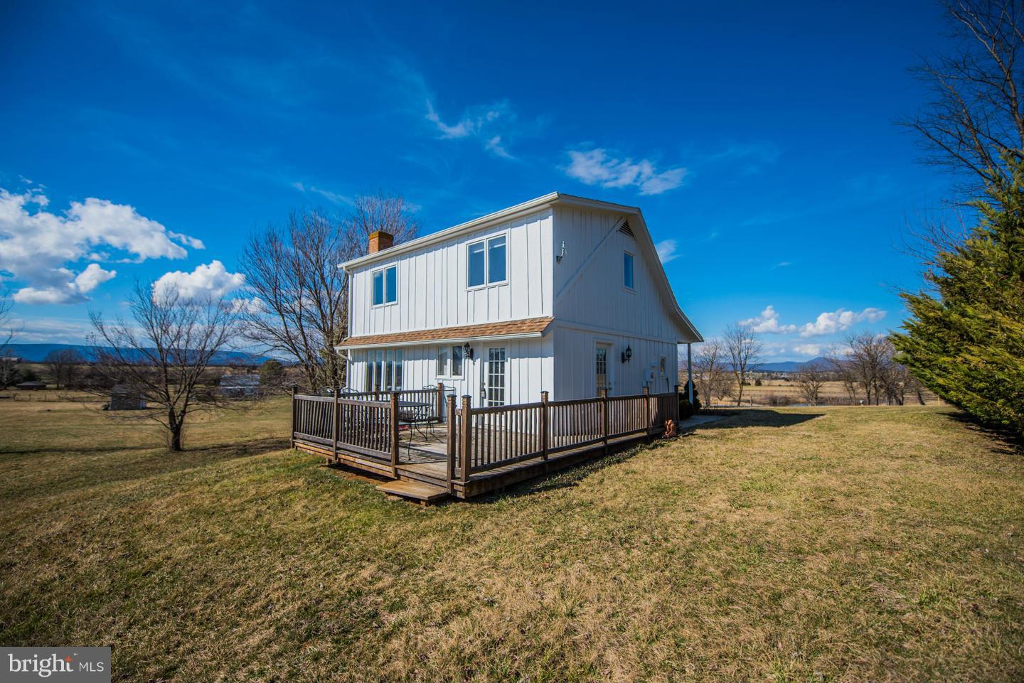 1006 Harper Valley Road Luray, VA 22835 - Photo 22 of 23 Exterior (Rear)